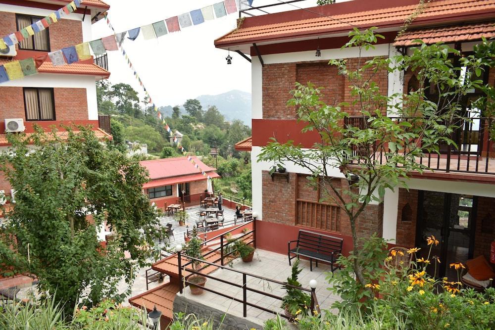Gaia Holiday Home Dhulikhel Exterior photo