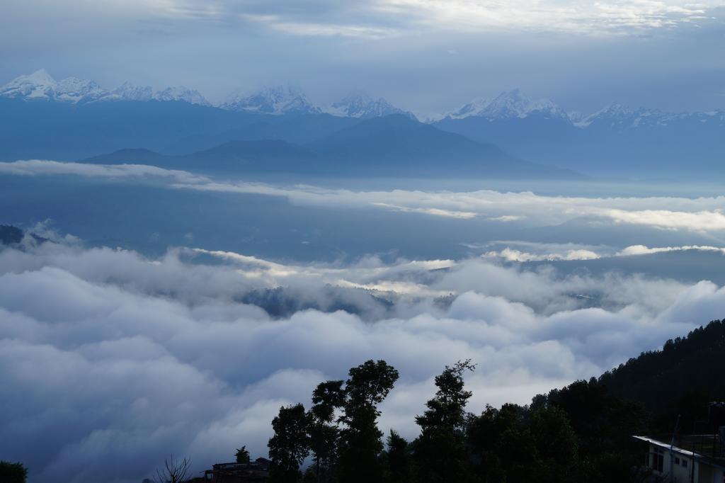 Gaia Holiday Home Dhulikhel Exterior photo